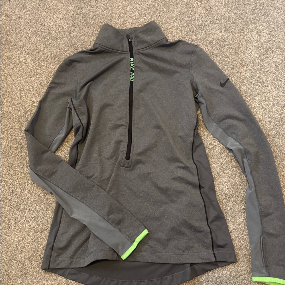 Nike Quarter Zip